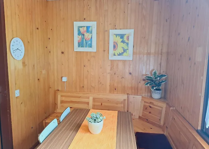 Apartma Ferjan アパート